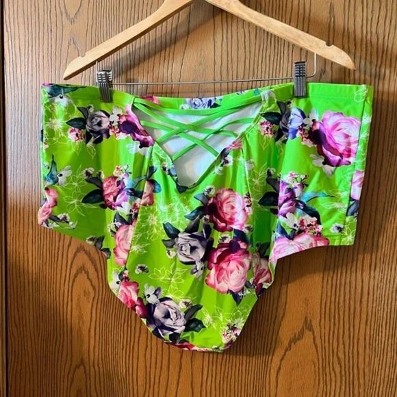 Torrid Neon Green Floral Lattice High Waist Swim Bottom 4X - Picture 4 of 10